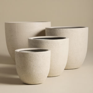 Outdoor pot Structura Egg - Cream